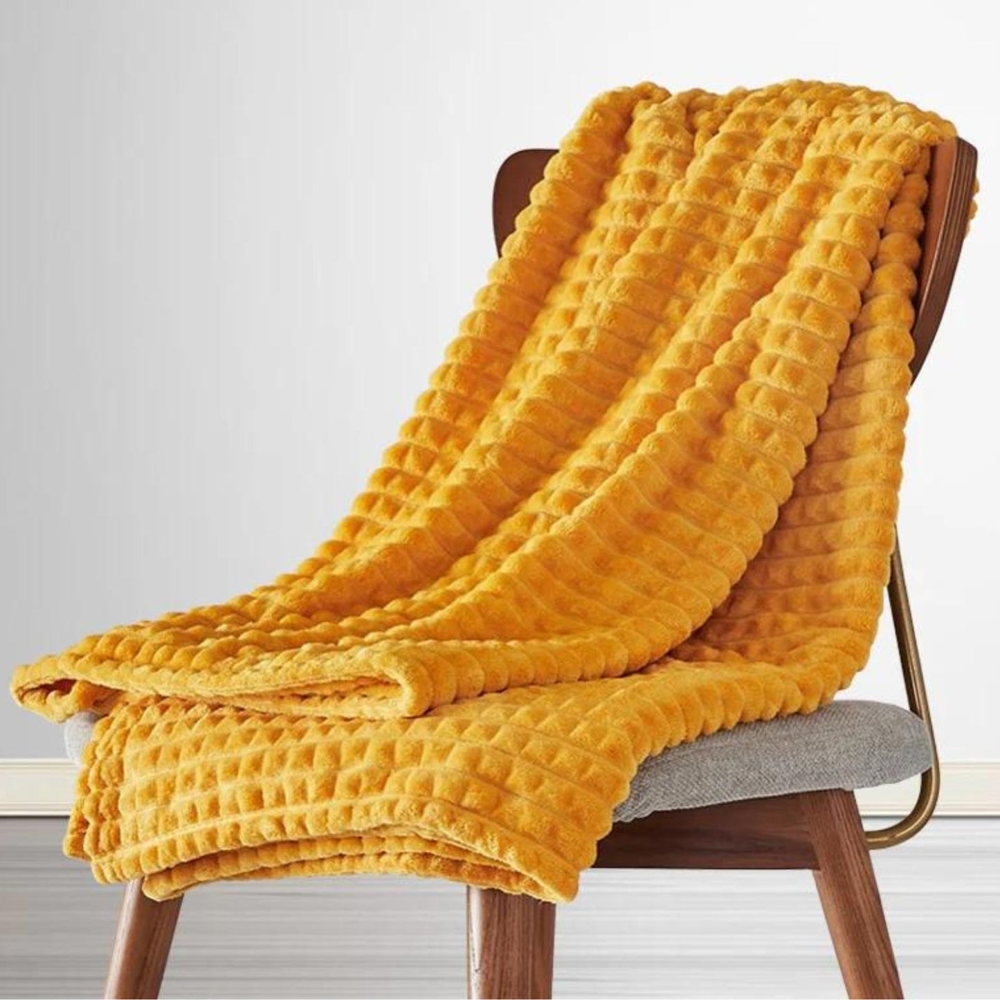 Cozy Chunky Knit Throw Blanket | Thick Textured Design