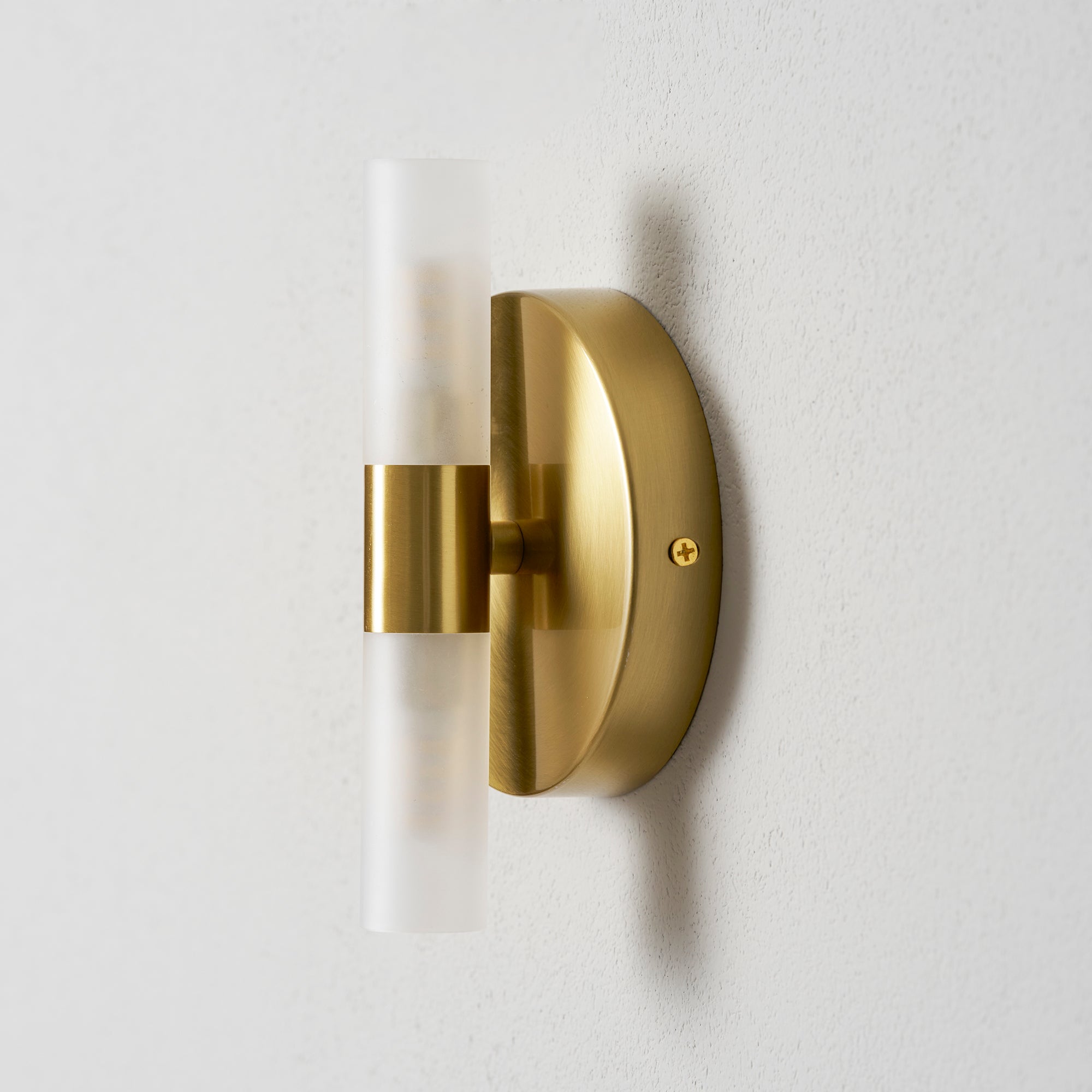Contemporary Wall Light | Compact Cylinder Shade Metal Sconce Fixture