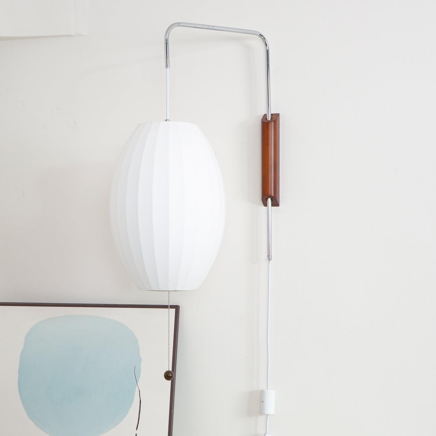 Mid Century Wall Light | Bubble Translucent Pleated Capsule Sconce