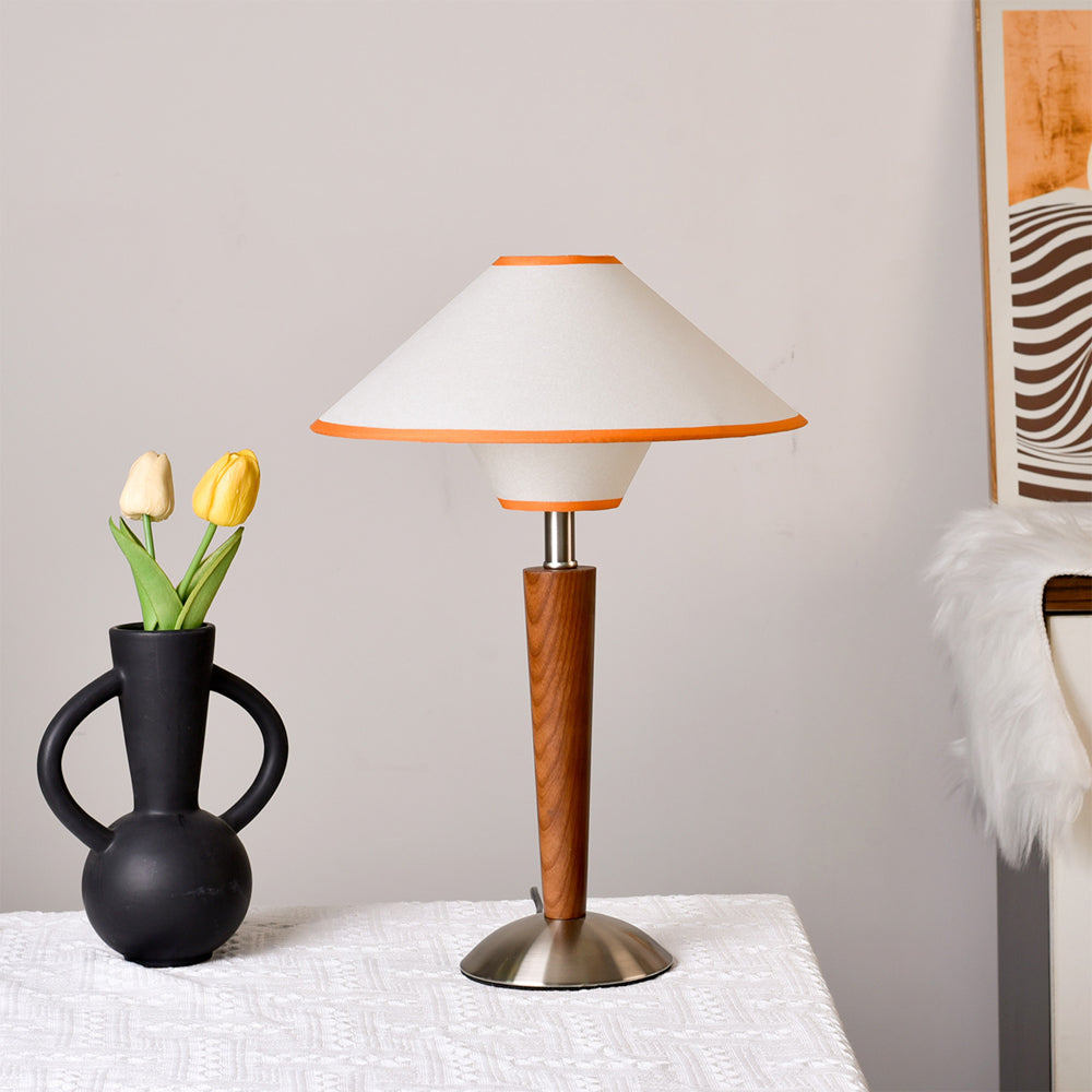 Retro Wooden Table Lamp - Classic Design