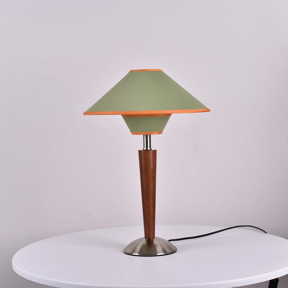 Retro Wooden Table Lamp - Classic Design