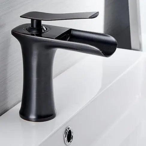 Mai - Single Handle Gold Bathroom Faucet BO-HA Black
