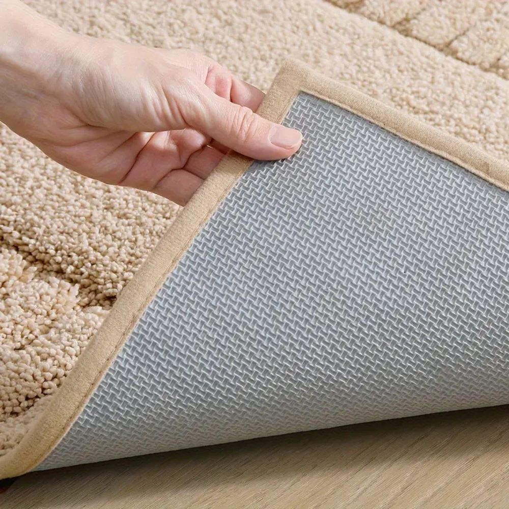 Minimalist Stripe | Non-Slip Bath Mat – Soft Flocking Material 4