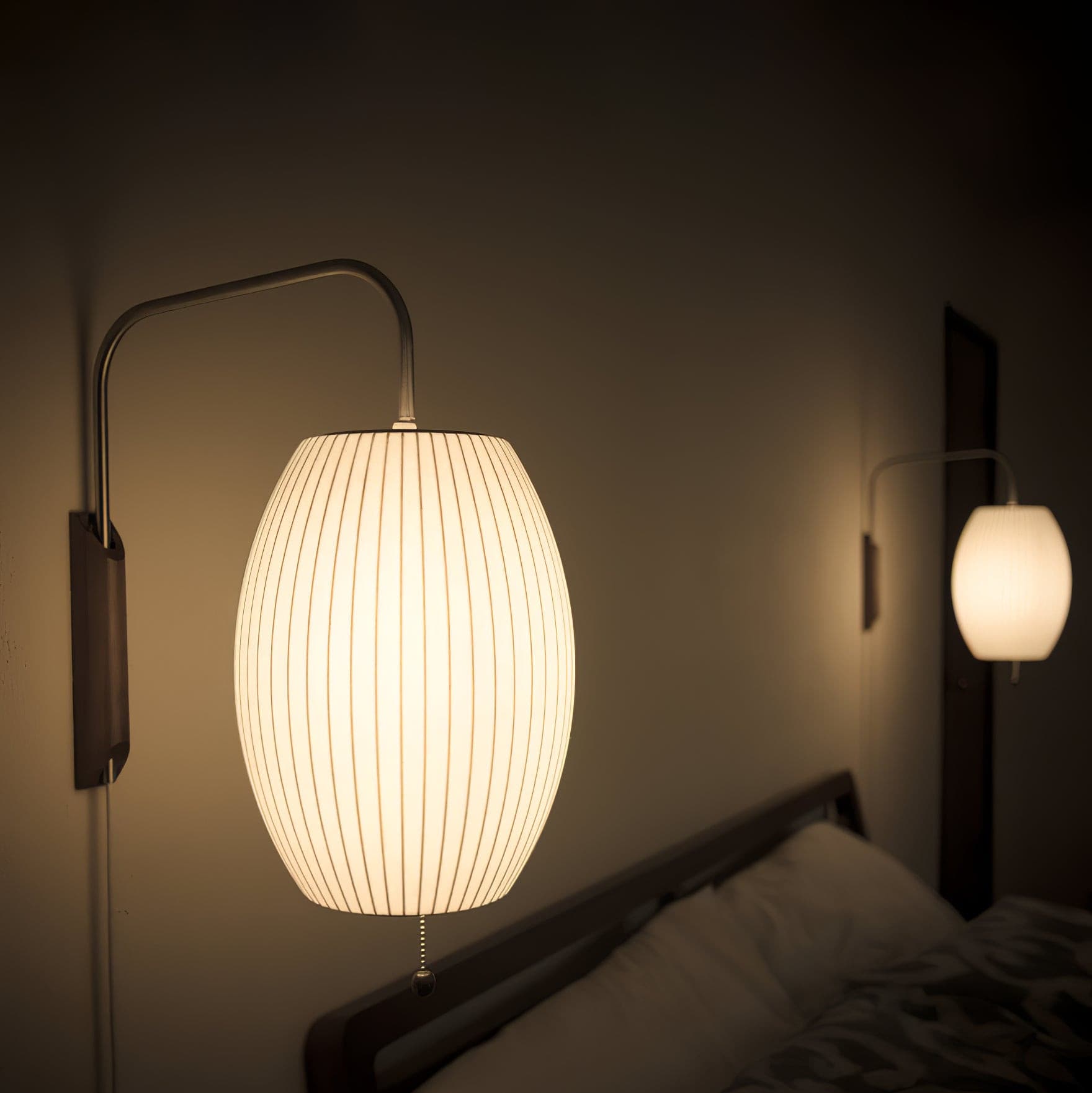 Mid Century Wall Light | Bubble Translucent Pleated Capsule Sconce