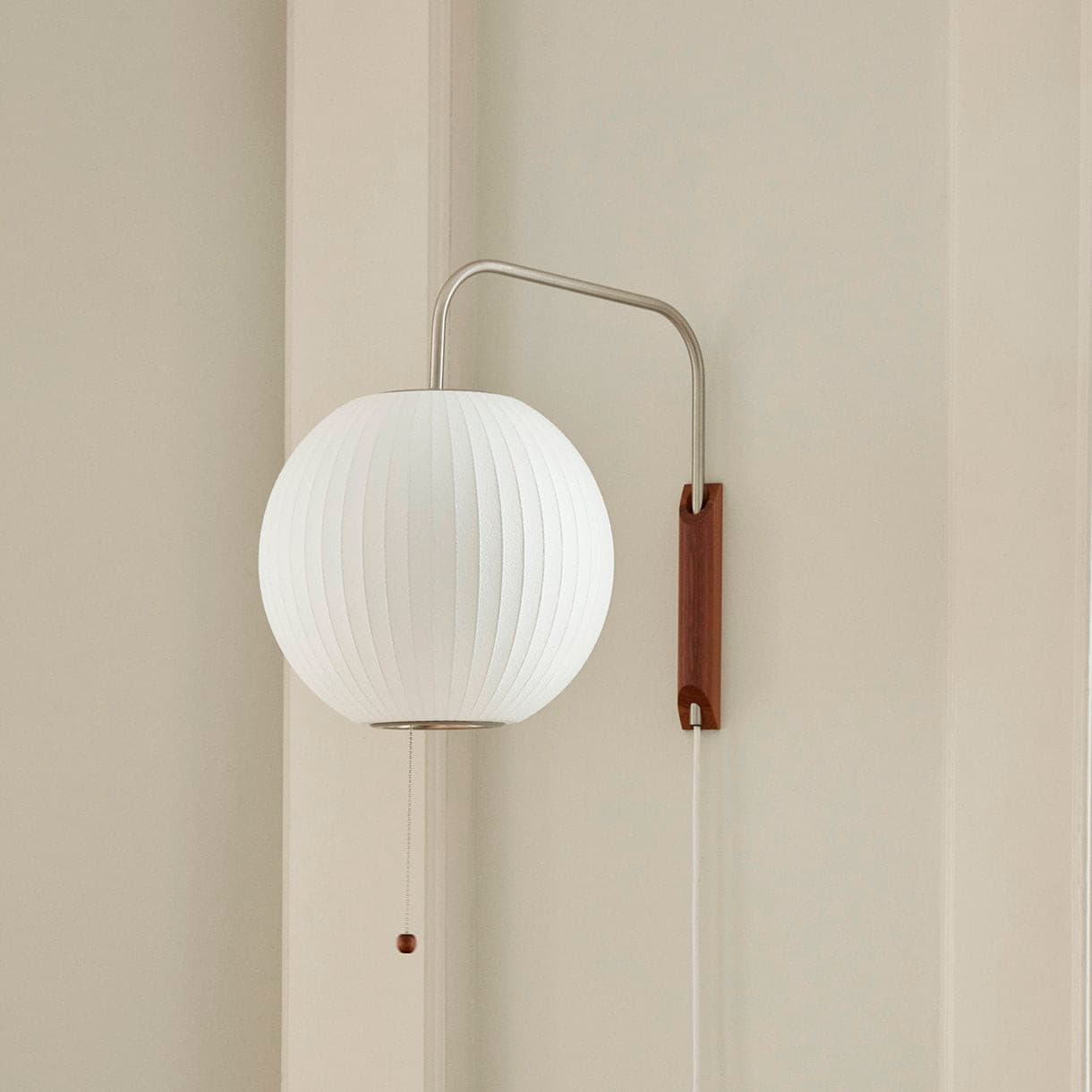 Mid Century Wall Light | Bubble Translucent Pleated Capsule Sconce