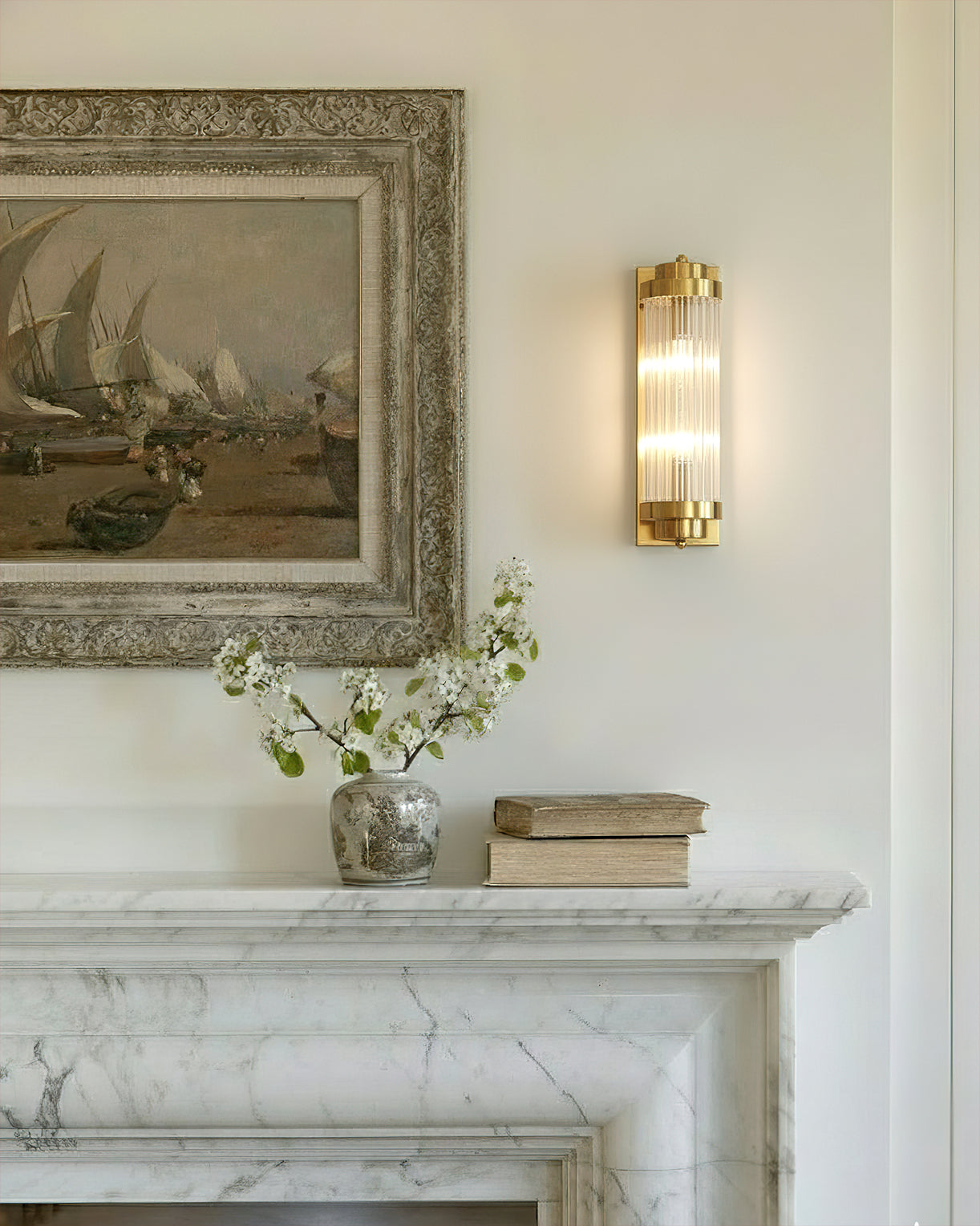 Luxury Wall Light | Vertical Fluted Glass Crystal Column Sconce