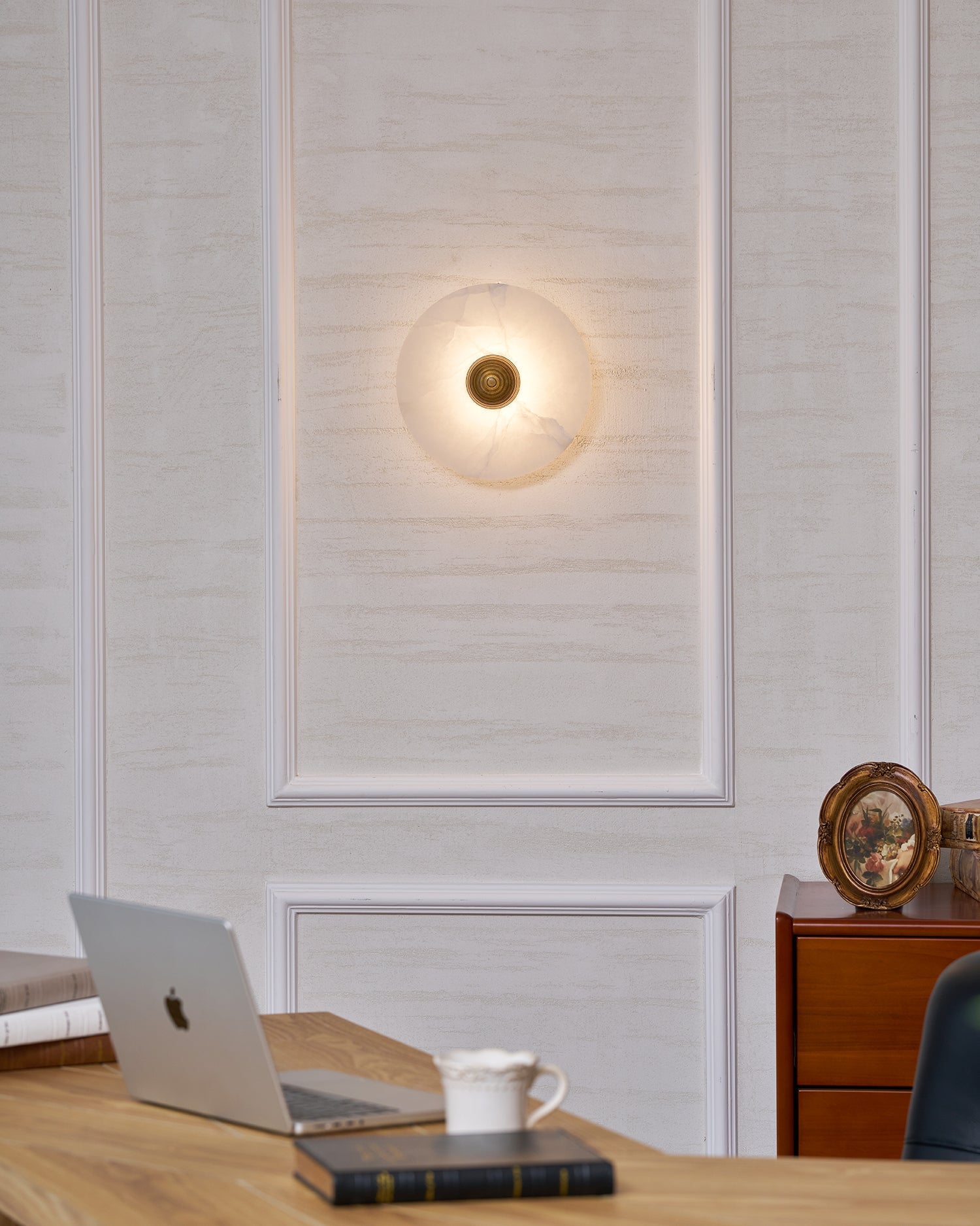 Geometric Wall Light | Translucent Alabaster Stone Disc Sconce Fixture