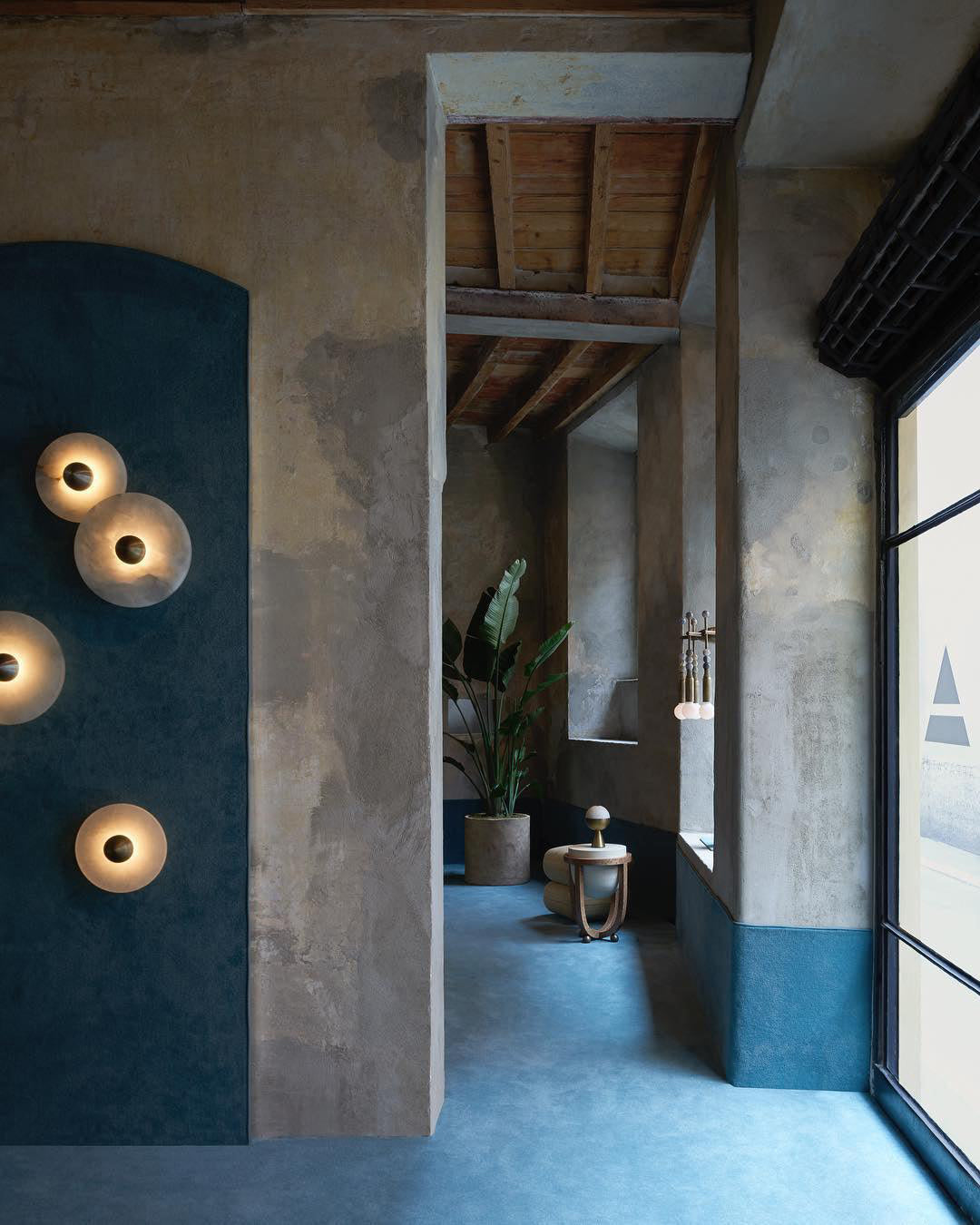 Geometric Wall Light | Translucent Alabaster Stone Disc Sconce Fixture