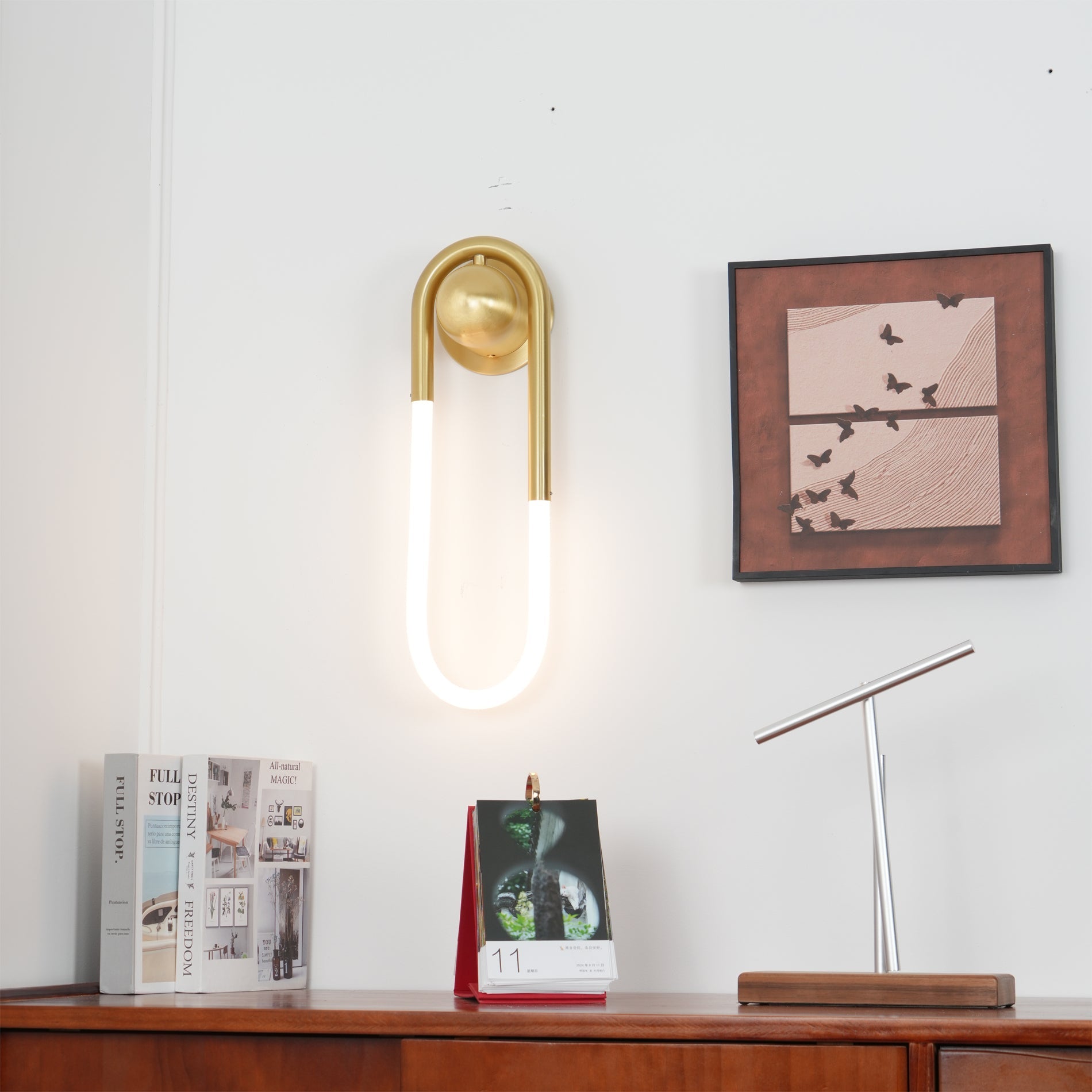 Minimalist Wall Light | Elongated Oval Loop Geometric Tube Sconce