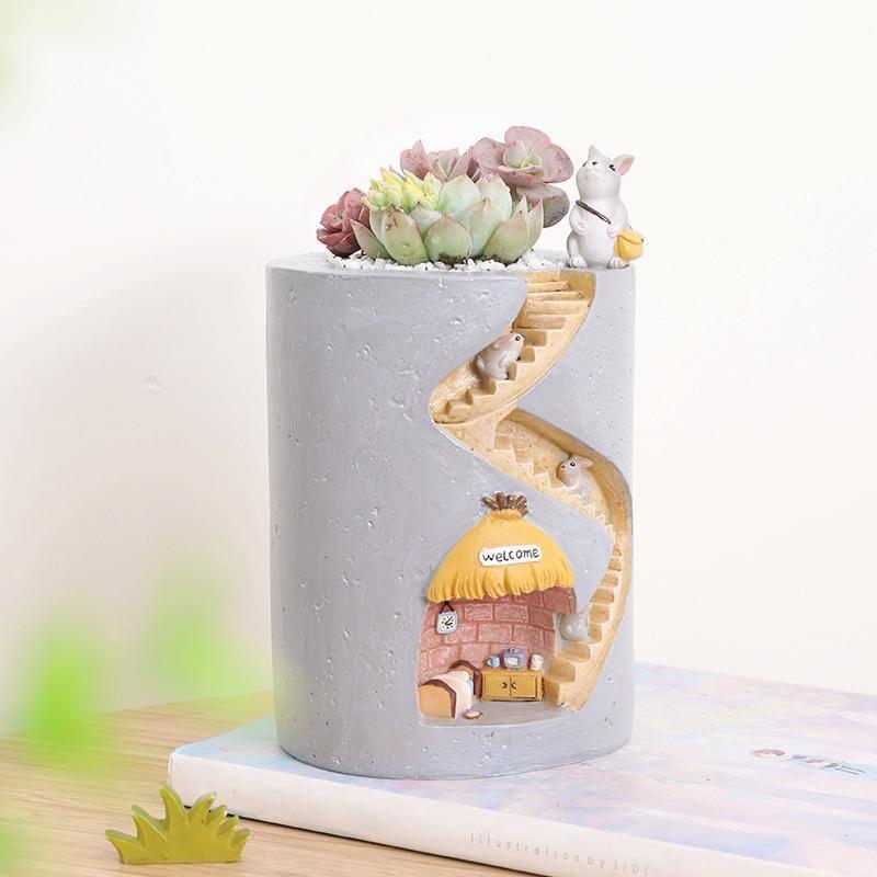 Pet House Ceramic Planter Pot