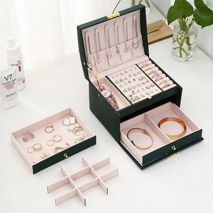 Jewellery box with 3 drawers and luxurious velvet interior – Amylin-Dark green-State of Style
