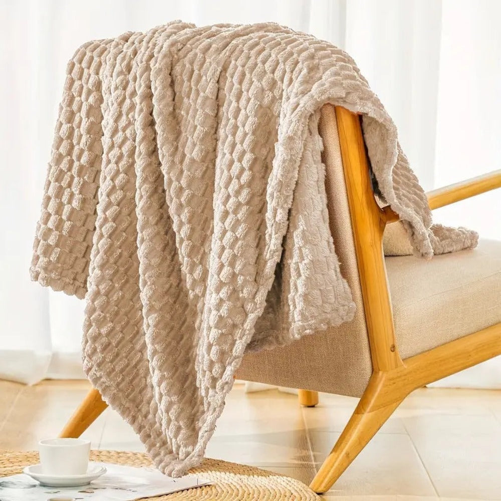 Cozy Chunky Knit Throw Blanket | Thick Textured Design