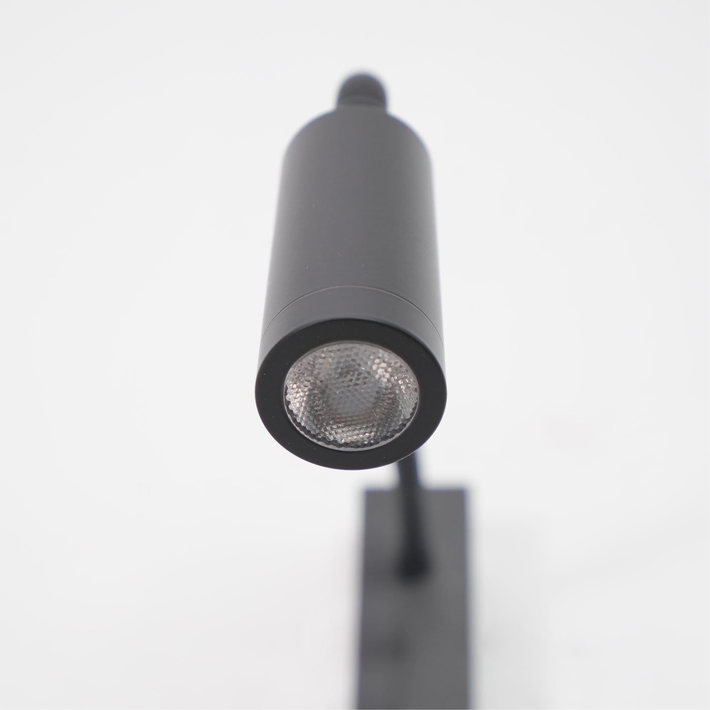 Art Deco Wall Light | Curved Linear LED Bar Sconce Fixture