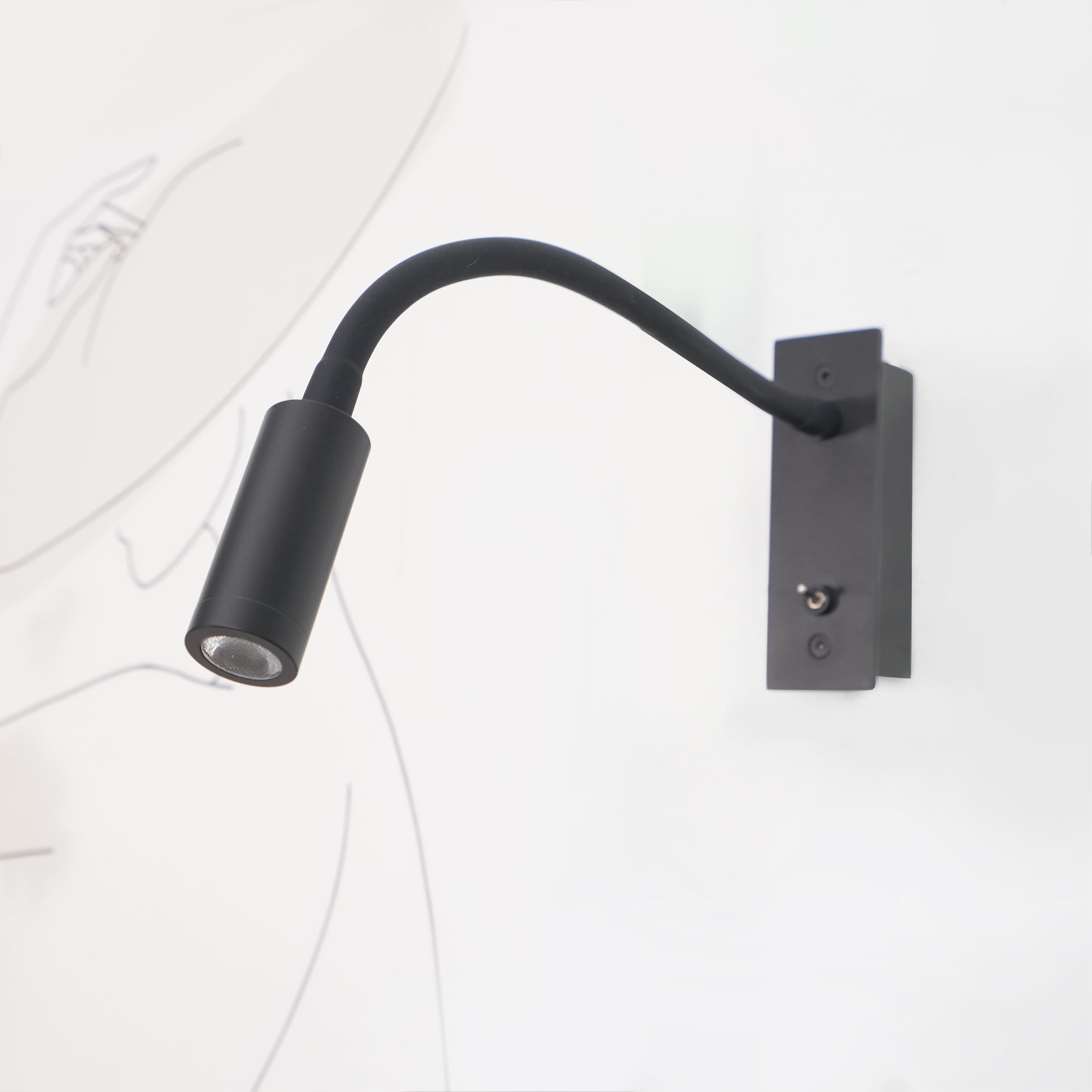 Art Deco Wall Light | Curved Linear LED Bar Sconce Fixture