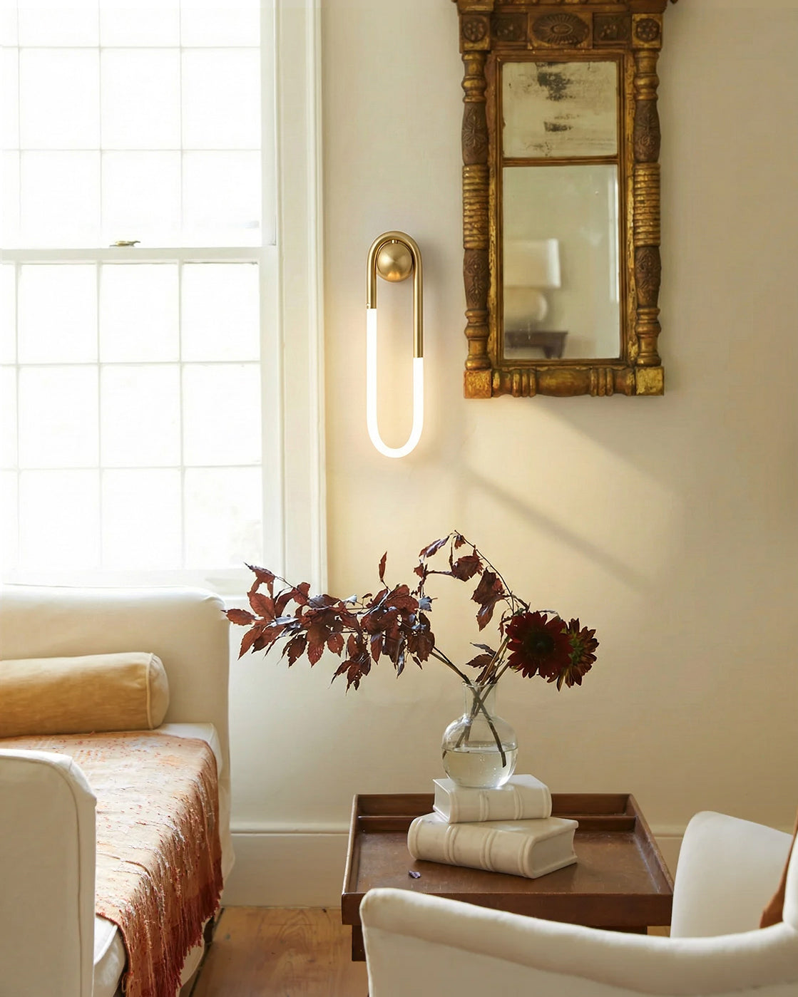 Minimalist Wall Light | Elongated Oval Loop Geometric Tube Sconce